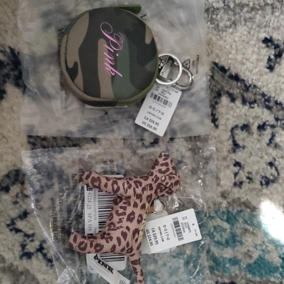 PINK Victoria's Secret Camouflage Key Pouch Mini AND Leopard Mini Dog Key Charm - Picture 1 of 2